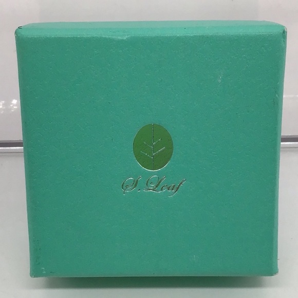 🌼3/$12🌼BUNDLE DEAL! Silver Tone Textured Dainty Earrings - Picture 7 of 7